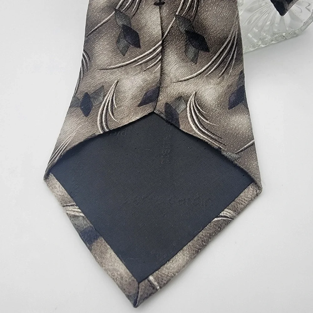 Pierre Cardin 100% Silk Gray/blue/Teal Tie‎
